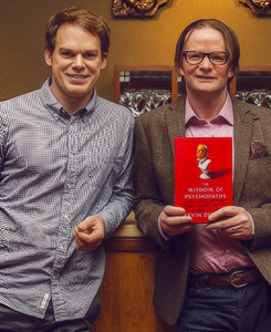 Dexter ve kitabın yazarı Kevin Dutton