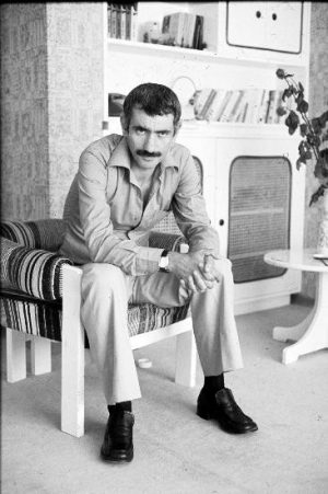 y-lmaz-g-ney-yilmaz-guney-36377489-366-550